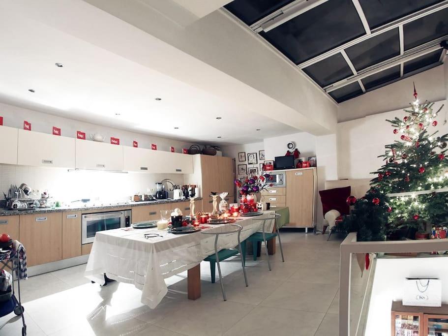 Vip House Rentals, Entire Apartment In Malaga Old Town エクステリア 写真