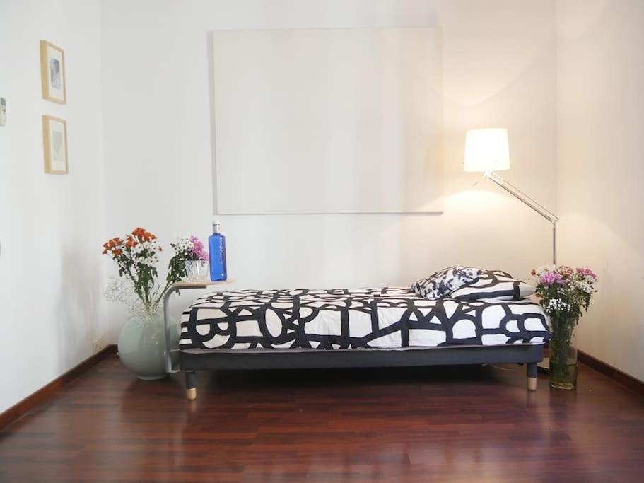 Vip House Rentals, Entire Apartment In Malaga Old Town エクステリア 写真